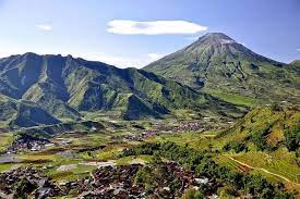 Menjelajahi Keindahan 9 Kota Paling Dingin di Indonesia Menjelajahi Keindahan 9 Kota Paling Dingin di Indonesia